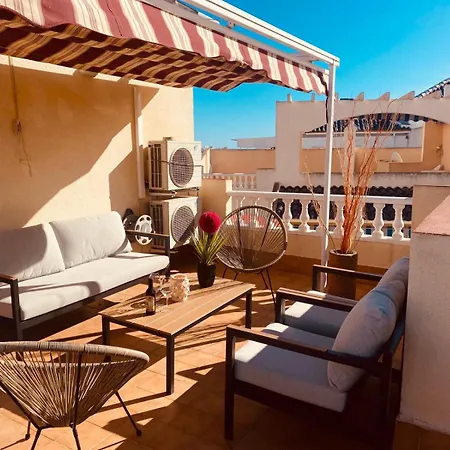 Semesterbostad Casa Hollandia *